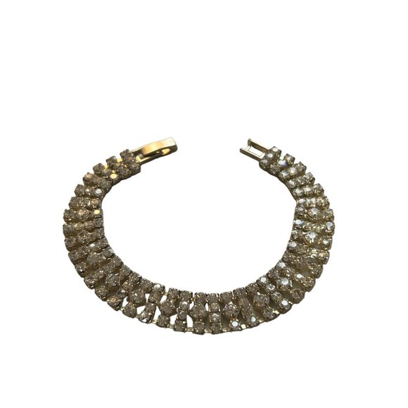 Vintage Silver Tone Clear Rhinestone Bracelet Fold Over Clasp 6.75" Wedding Prom - Picture 3 of 3